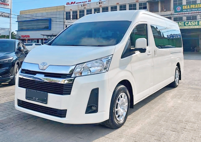 Gambar HiaAce Premio